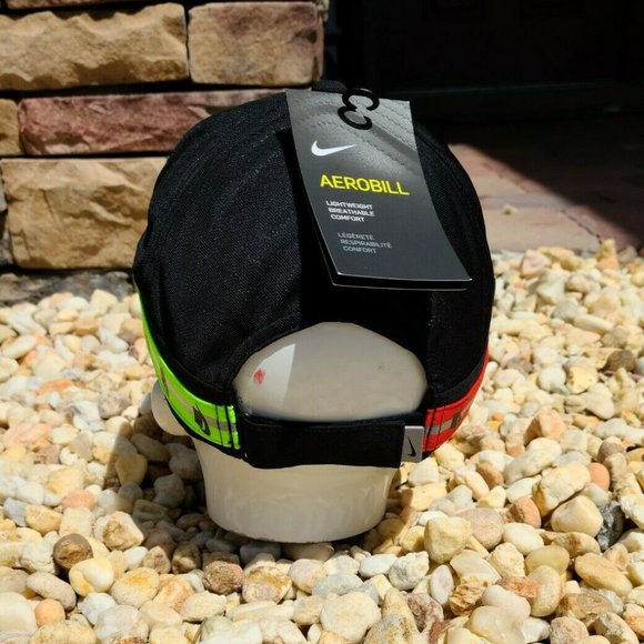 nike trail aerobill trucker hat